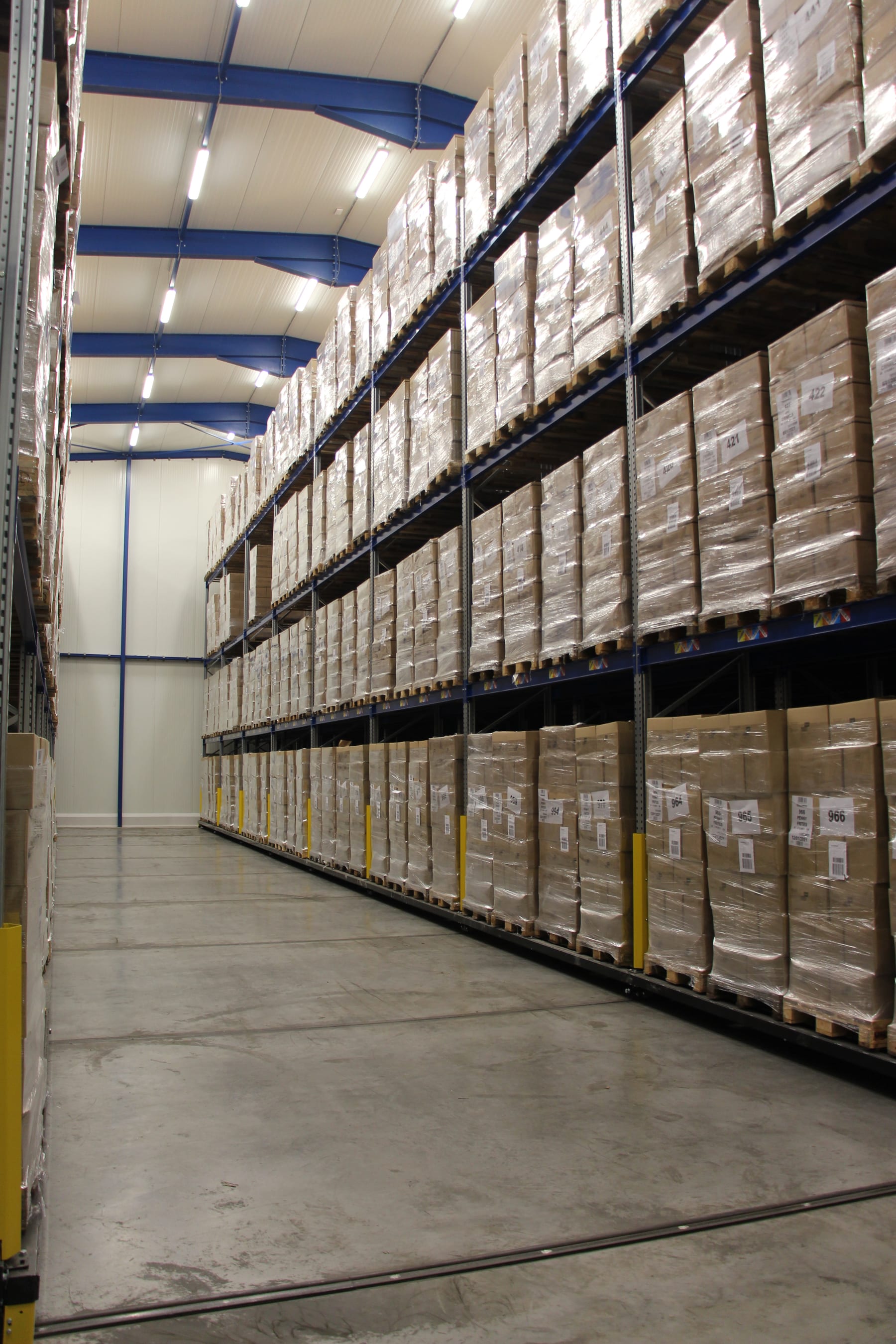 Detail van palletopslag op de bestaande Timfrost-website